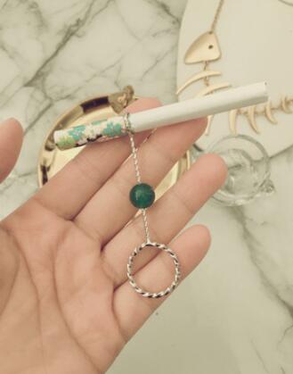 Sceptre Design Elegant Lady Smoker Cigarette Holder Ring(Golden,Silver) Blunt holder for finger Cigarette Rack